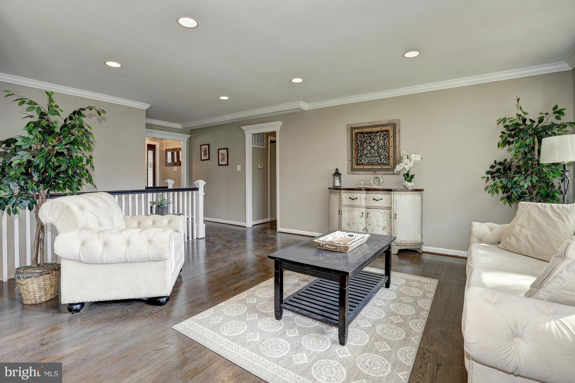 12608 Springloch Court Silver Spring, MD 20904 - Photo 7 of 30 Living Room