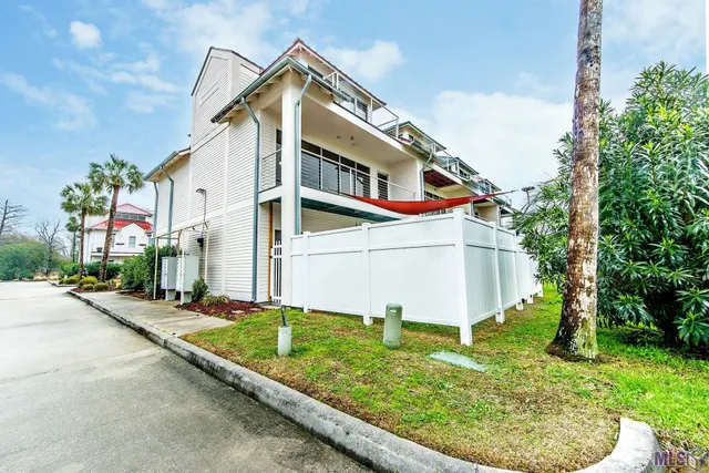 $249,990 | 3031 Barrow Street, Unit 41, Houma, LA 70360