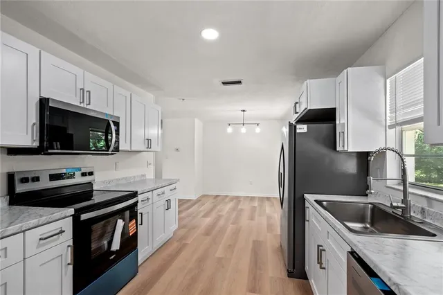 $219,900 | 3961 Northeast 22nd Avenue, Ocala, FL 34479