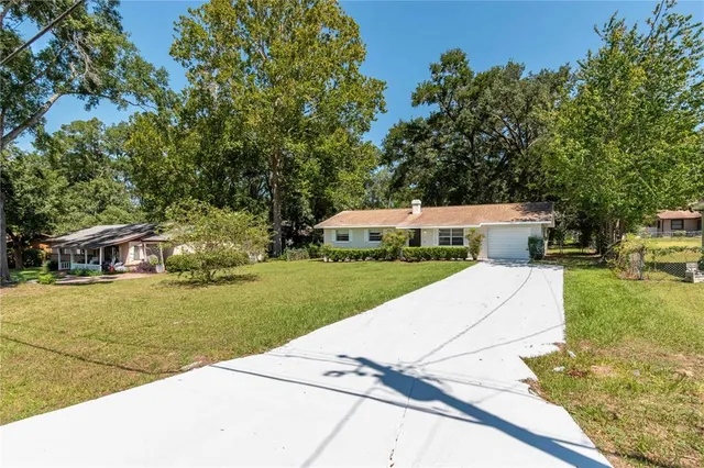$219,900 | 3961 Northeast 22nd Avenue, Ocala, FL 34479