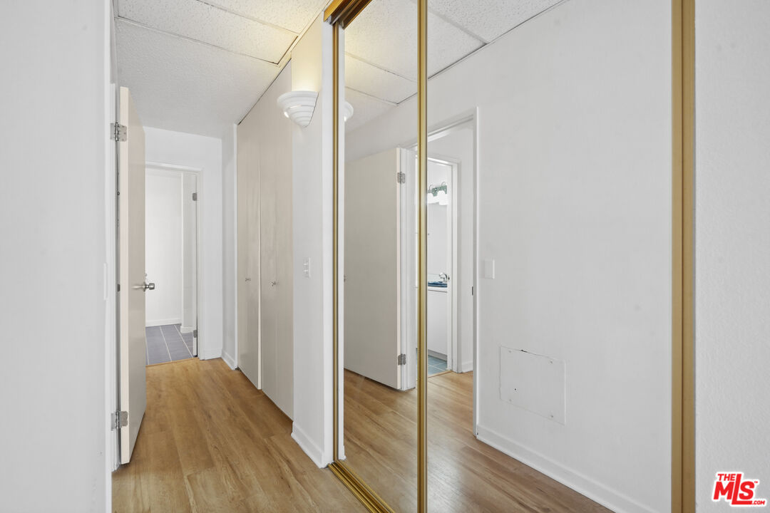 10751 Wilshire Boulevard, Unit PH 6 Los Angeles, CA 90024 - Photo 34 of 41