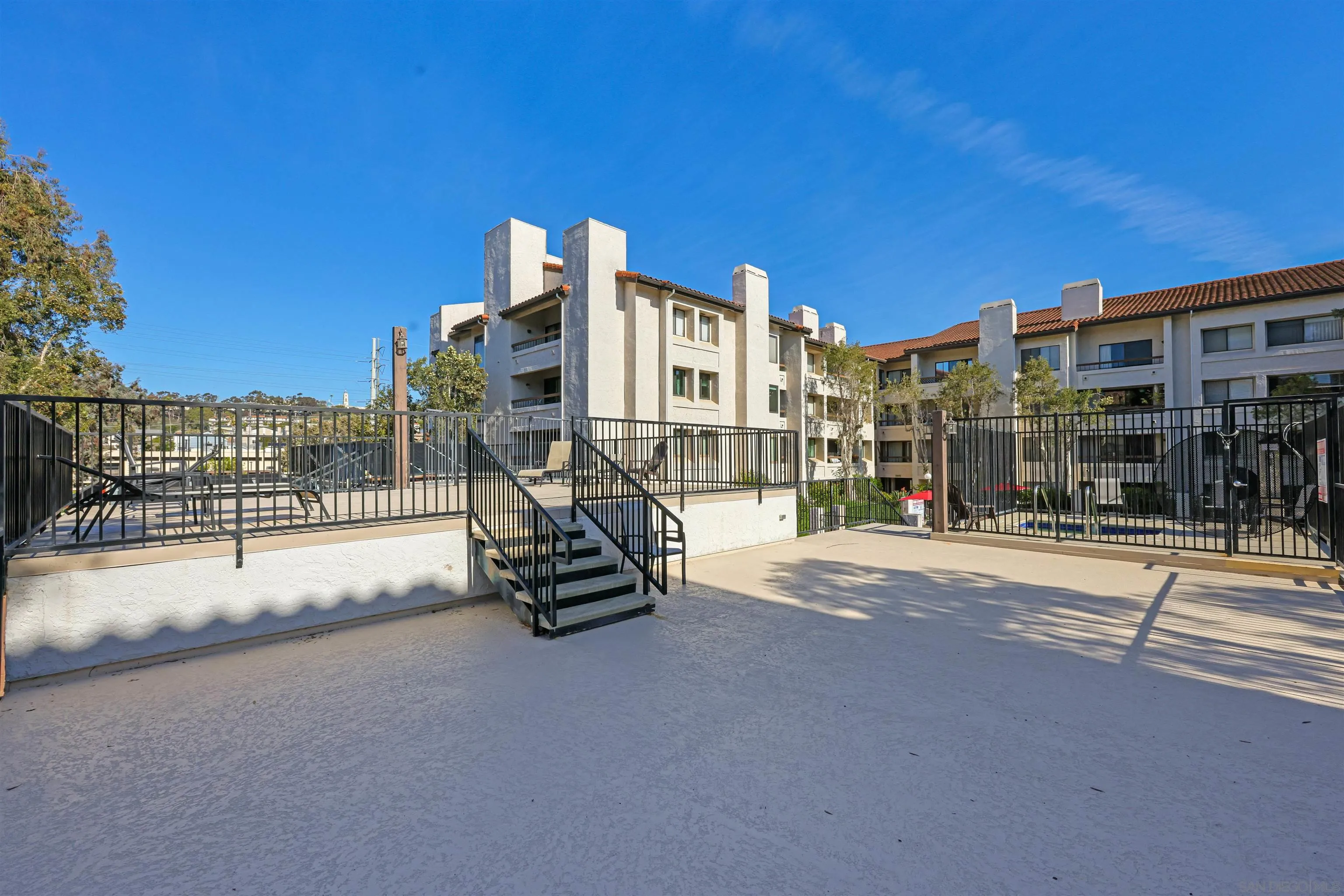 5605 Friars Road, Unit 280 San Diego, CA 92110 - Photo 25 of 31 Swimming Pool/Hot Tub/Sauna