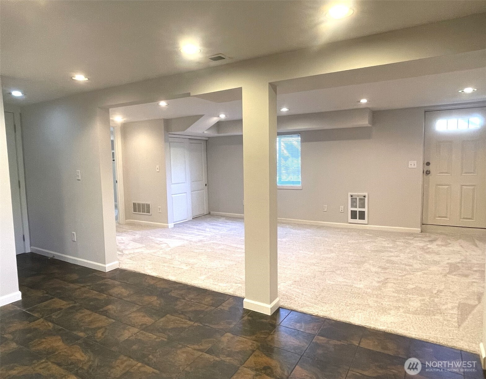 4725 35th Avenue Southwest, Unit B Seattle, WA 98126 - Photo 4 of 17