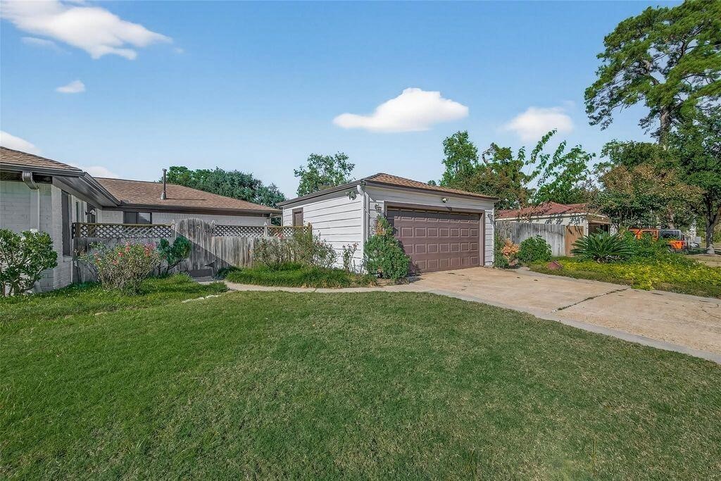 17418 Largs Circle Spring, TX 77379 - Photo 42 of 42 Gallery Image 42