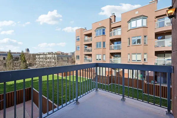 $839,000 | 316 Thornton Court, Unit 316, Edgewater, NJ 07020