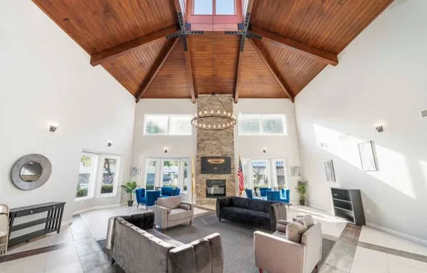 $839,000 | 316 Thornton Court, Unit 316, Edgewater, NJ 07020