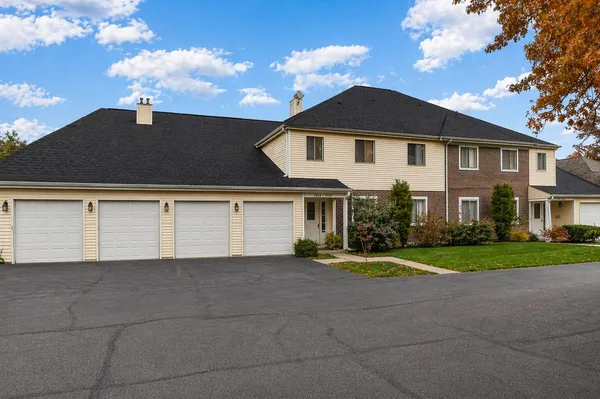 $189,999 | 2128 Dogwood Lane, Chesterton, IN 46304