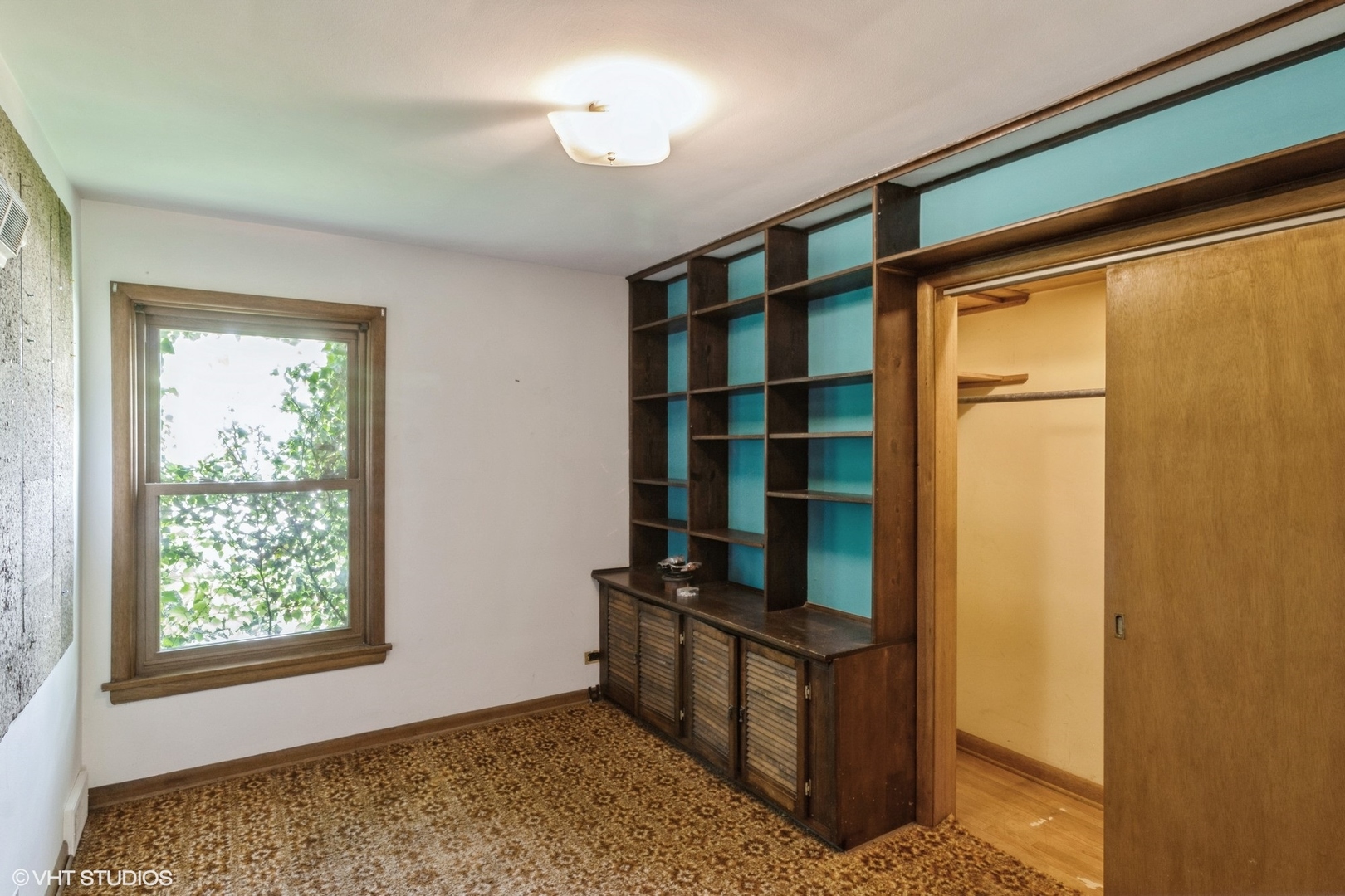 301 South Wolf Road Des Plaines, IL 60016 - Photo 7 of 13 Gallery Image 7