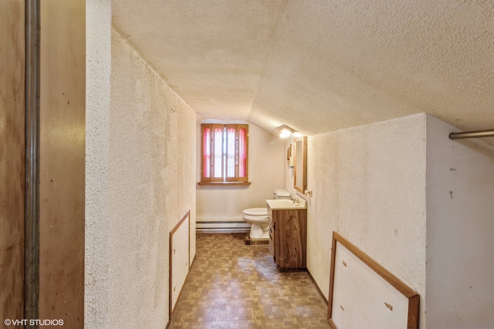 301 South Wolf Road Des Plaines, IL 60016 - Photo 10 of 13 Gallery Image 10