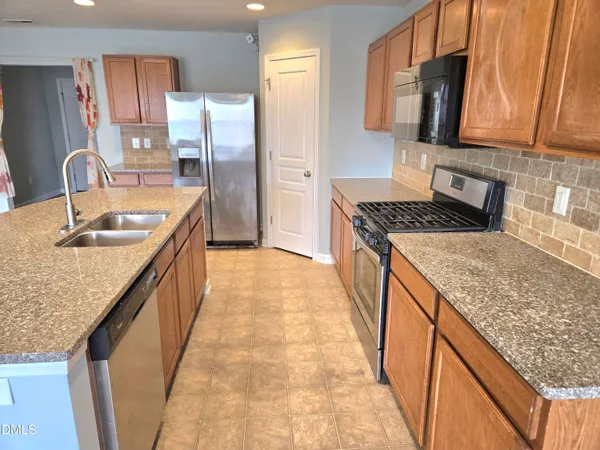 $2,300 | 105 Bray Drive, Mebane, NC 27302