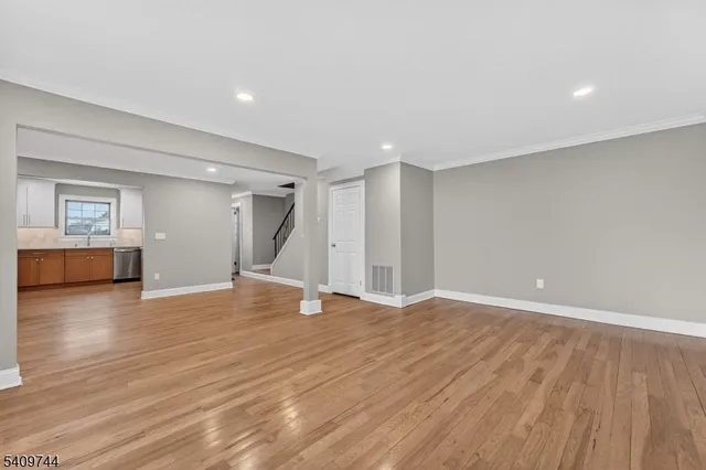 $475,000 | 602 Westminster Court, Hillsborough, NJ 08844