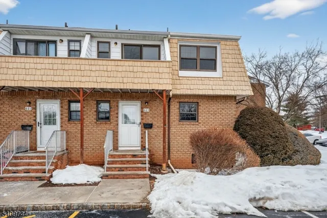 $475,000 | 602 Westminster Court, Hillsborough, NJ 08844