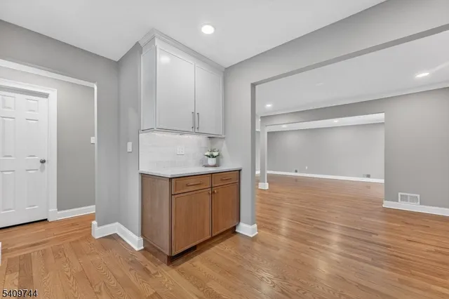 $475,000 | 602 Westminster Court, Hillsborough, NJ 08844