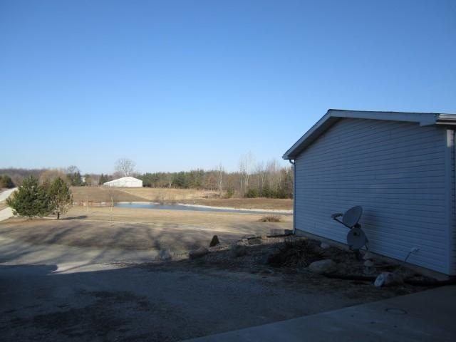 18722 Madden Road Churubusco, IN 46723 - Photo 9 of 29 Gallery Image 9