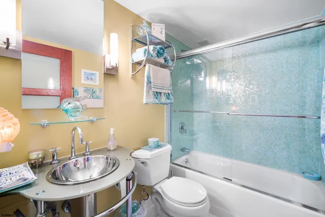 $349,000 | 526 Pacific Avenue, Unit 1606, Atlantic City, NJ 08401