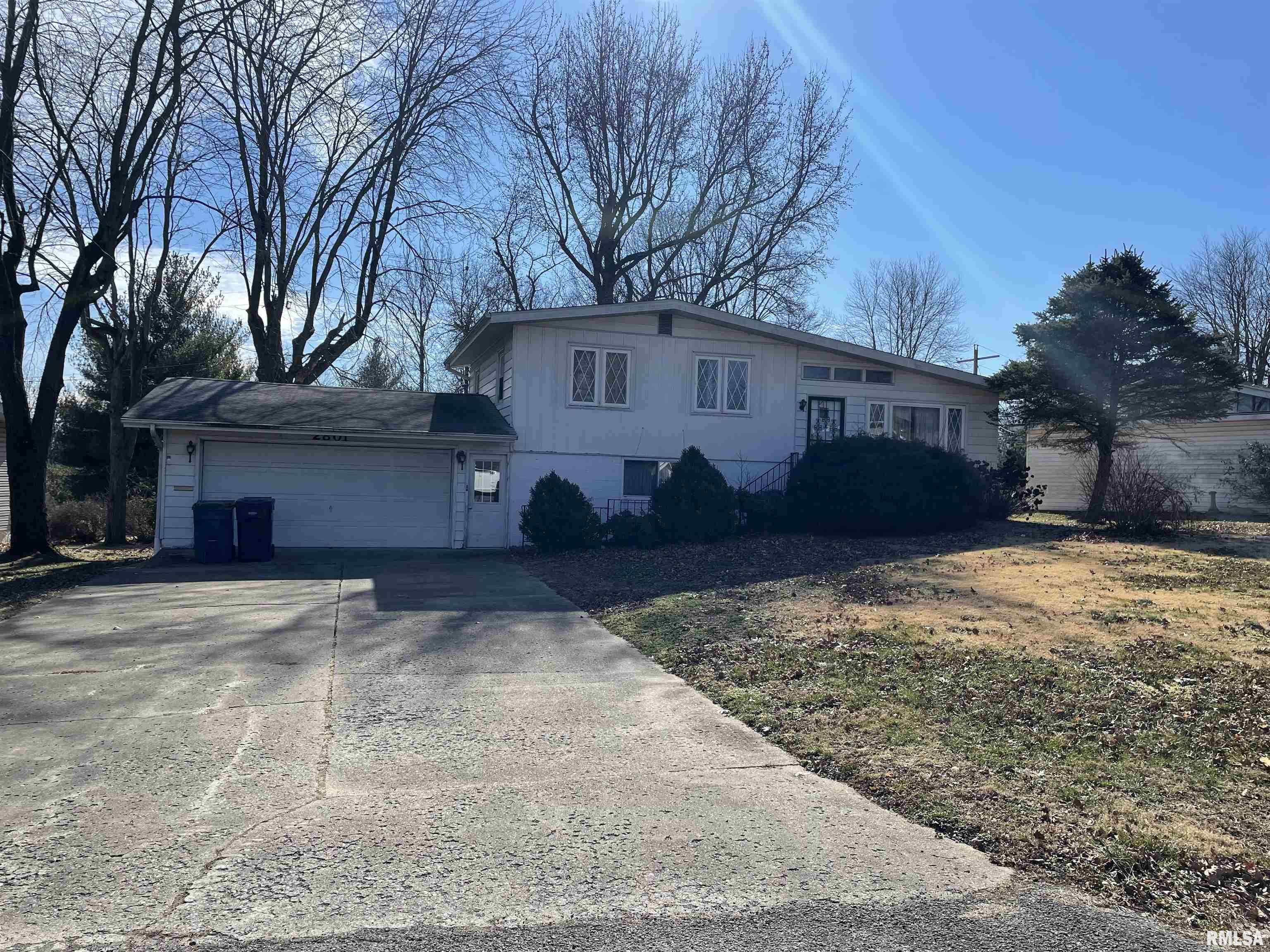 2801 Jamison Boulevard Mount Vernon, IL 62864 - Photo 1 of 27