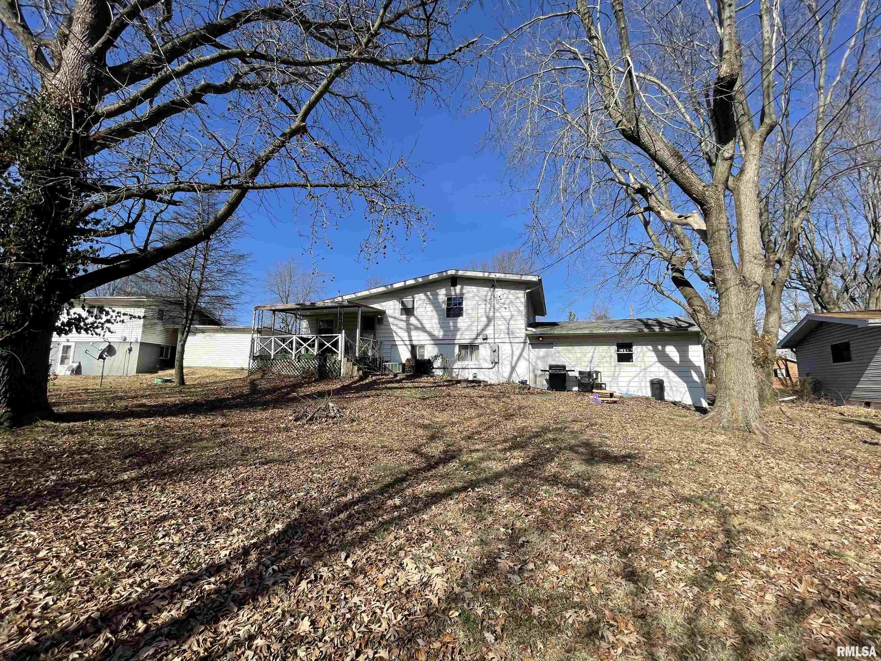 2801 Jamison Boulevard Mount Vernon, IL 62864 - Photo 4 of 27