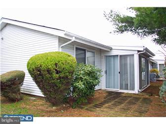 271A Convent Road, Unit B Monroe Township, NJ 08831 - Photo 4 of 6 Exterior Side