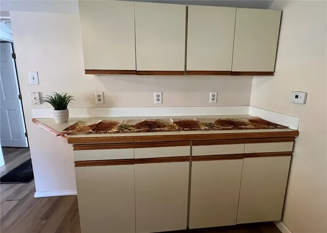 $975 | 404 Perry Street, Horseheads, NY 14845