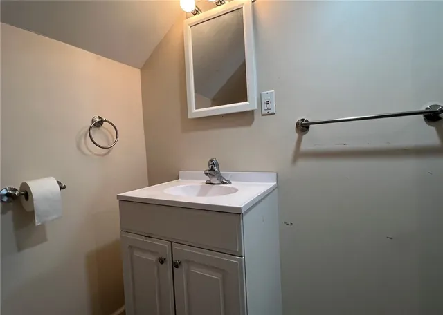 $975 | 404 Perry Street, Horseheads, NY 14845