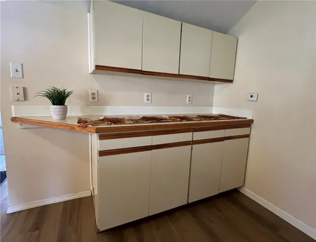 $975 | 404 Perry Street, Horseheads, NY 14845