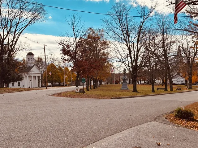 $150,000 | 2 North Road, Hardwick, MA 01037