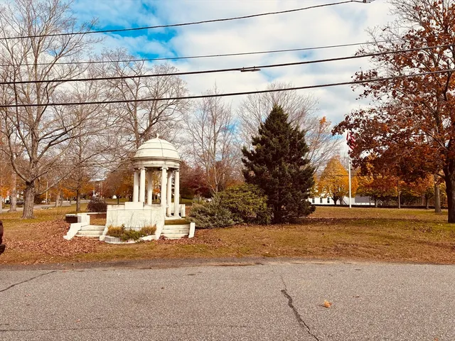 $150,000 | 2 North Road, Hardwick, MA 01037