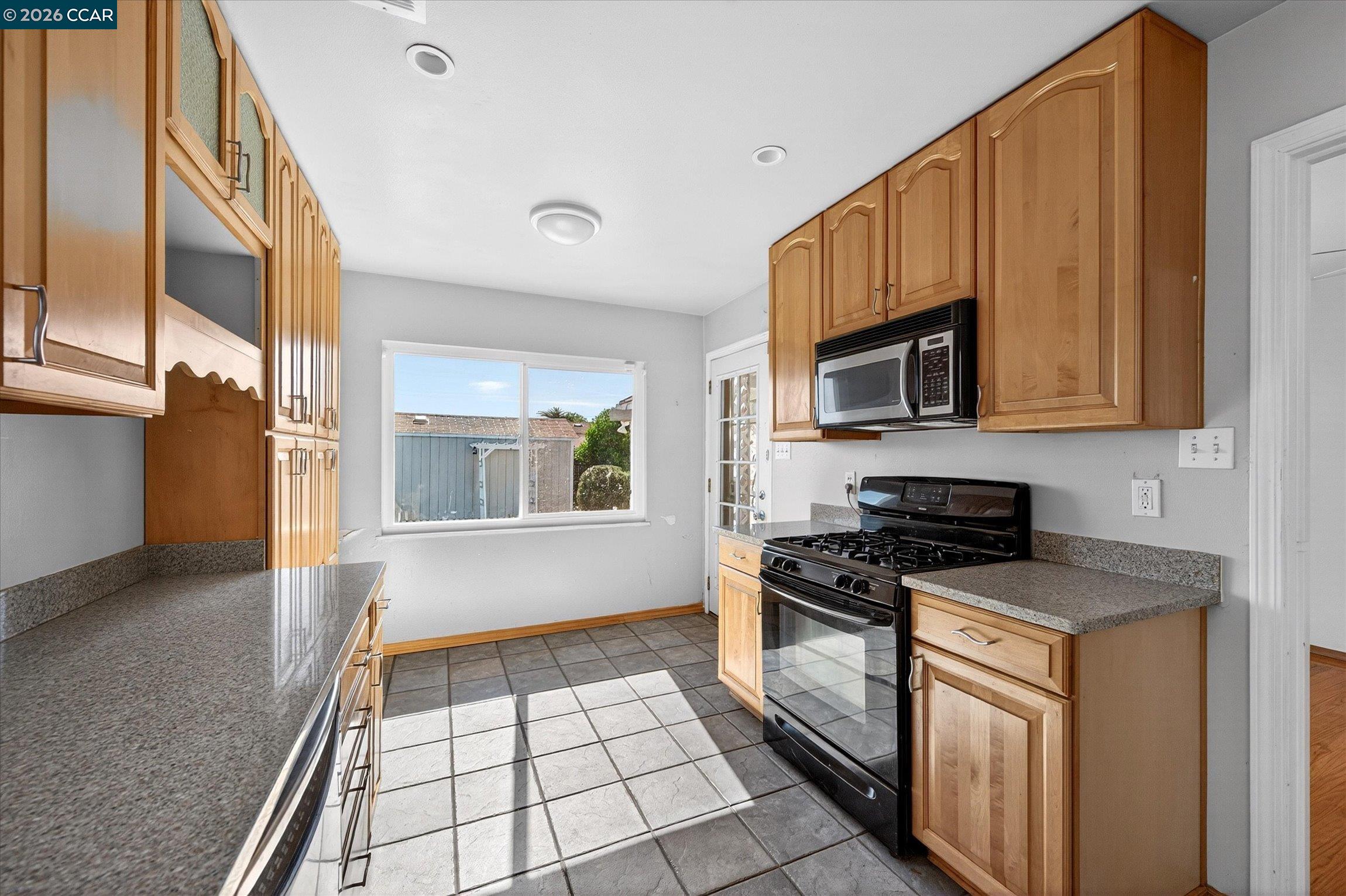 2745 El Rey Street Antioch, CA 94509 - Photo 14 of 29