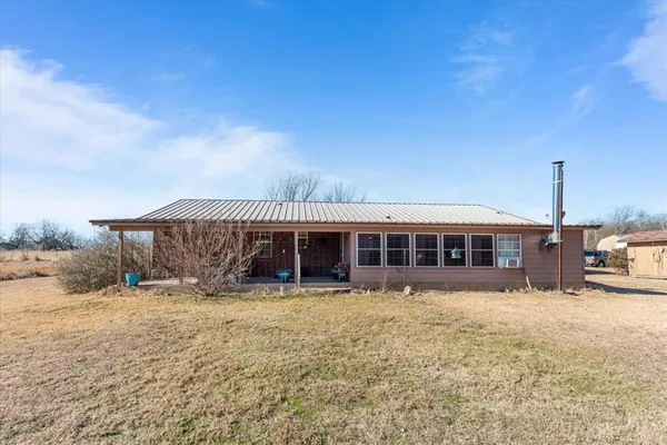$800,000 | 9964 State Highway 171, Itasca, TX 76055