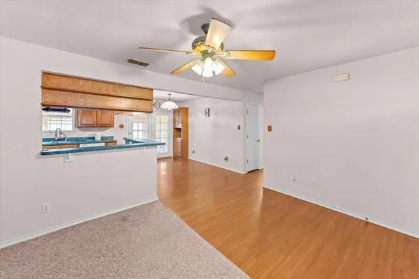 $800,000 | 9964 State Highway 171, Itasca, TX 76055