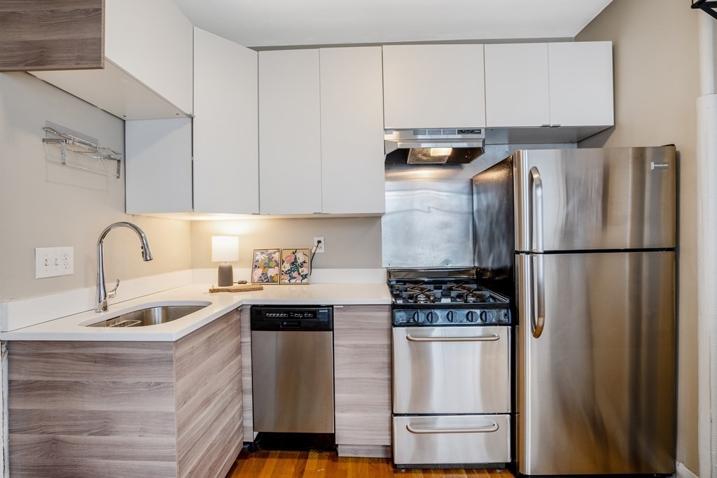 90 Bynner Street, Unit 3 Boston, MA 02130 - Photo 6 of 17 Gallery Image 6