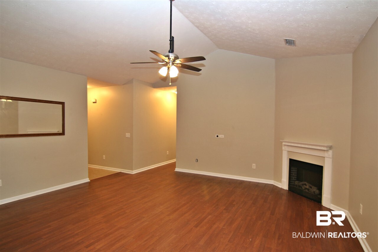 3852 Emerille Drive Foley, AL 36535 - Photo 2 of 21 Gallery Image 2