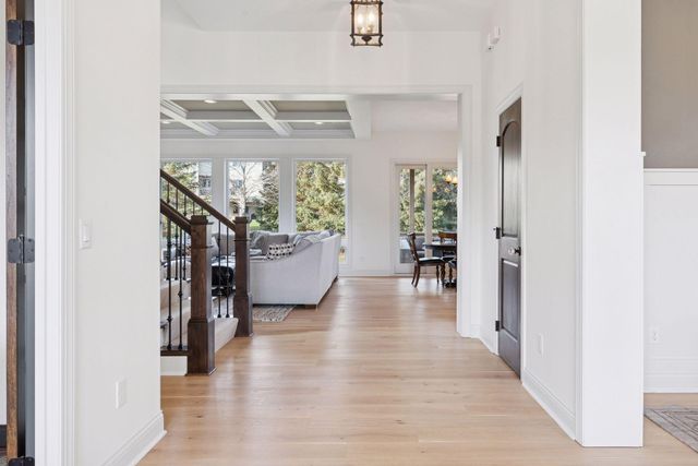 $1,725,000 | 9716 Glacier Bay, Eden Prairie, MN 55347