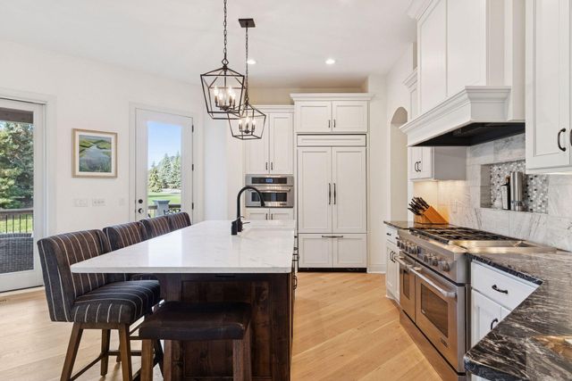 $1,725,000 | 9716 Glacier Bay, Eden Prairie, MN 55347