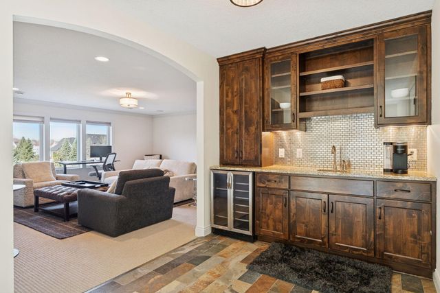 $1,725,000 | 9716 Glacier Bay, Eden Prairie, MN 55347