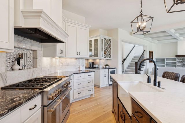 $1,725,000 | 9716 Glacier Bay, Eden Prairie, MN 55347