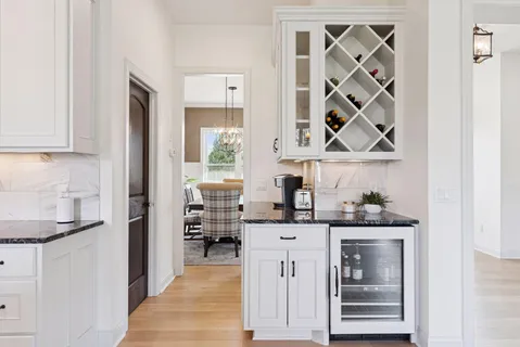 $1,725,000 | 9716 Glacier Bay, Eden Prairie, MN 55347