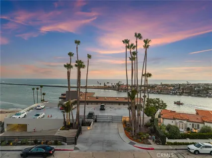 $7,995,000 | 2508 Ocean Boulevard, Corona del Mar, CA 92625