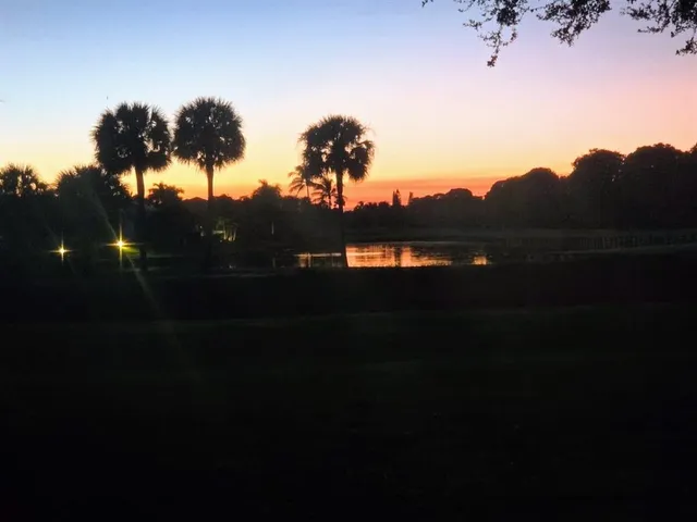 $335,000 | 2900 Southwest 22nd Circle, Unit 221E, Delray Beach, FL 33445