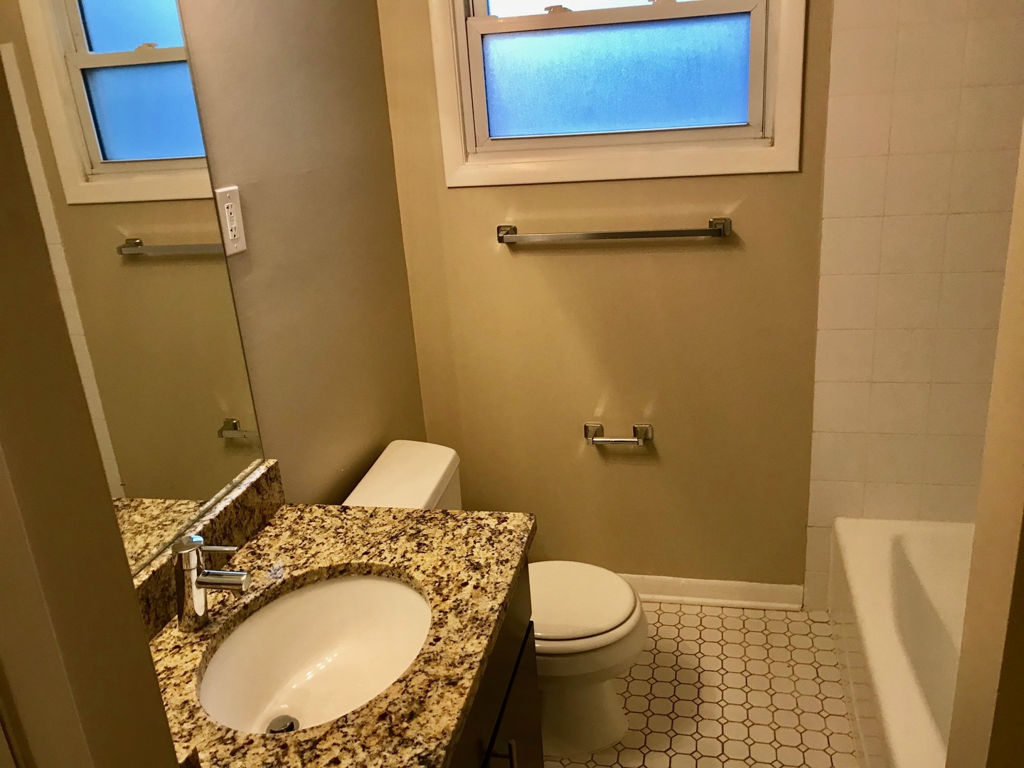 3847 Rugen Road Glenview, IL 60025 - Photo 14 of 21
