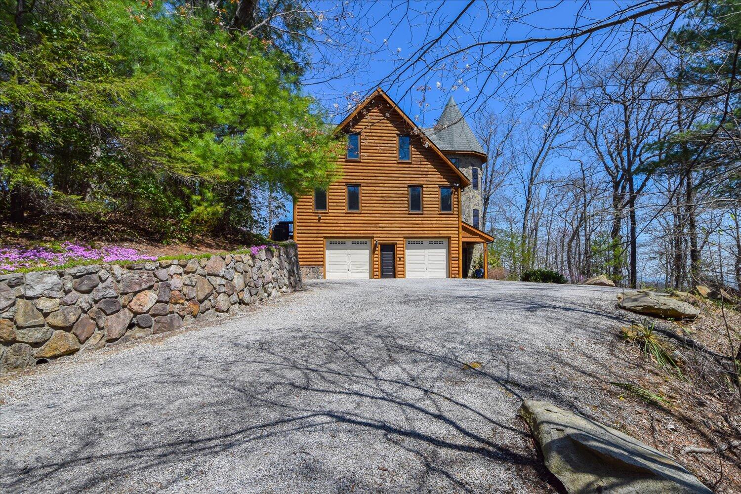 380 Hemlock Ridge Road Southeast Copper Hill, VA 24079 - Photo 3 of 59 a front view of a house with a yard