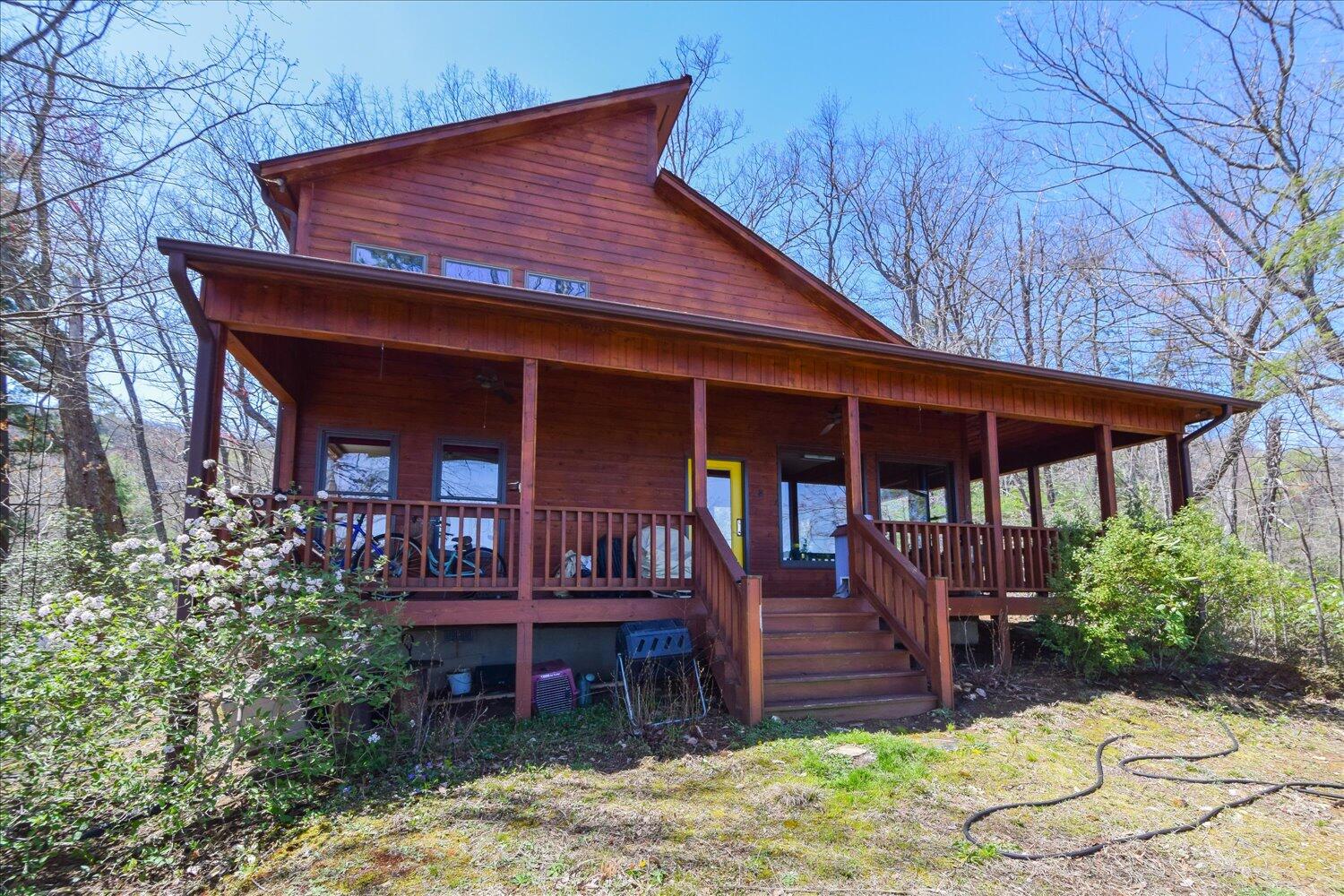 380 Hemlock Ridge Road Southeast Copper Hill, VA 24079 - Photo 46 of 59 a front view of a house with garden