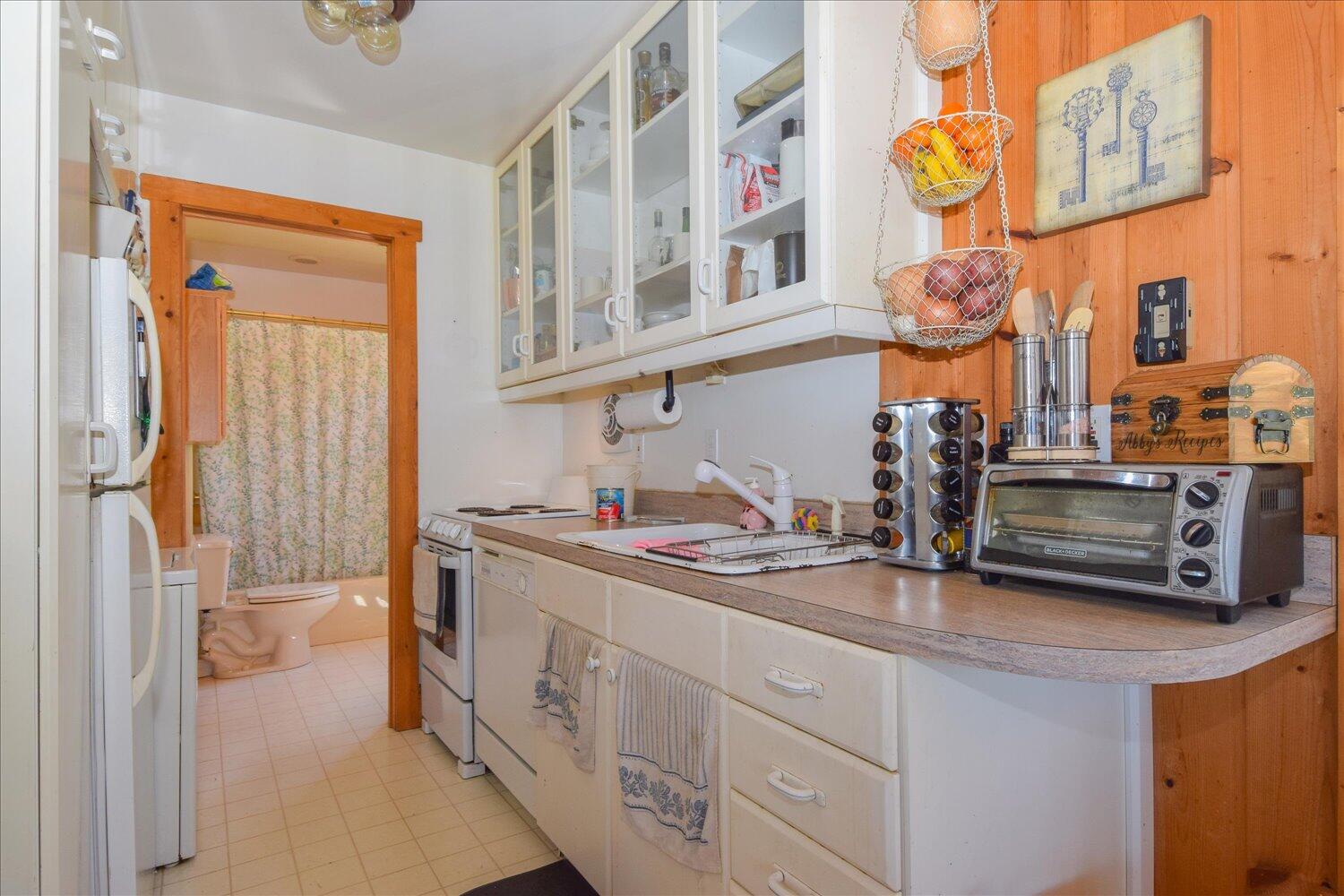380 Hemlock Ridge Road Southeast Copper Hill, VA 24079 - Photo 51 of 59 a kitchen with stainless steel appliances a sink and cabinets