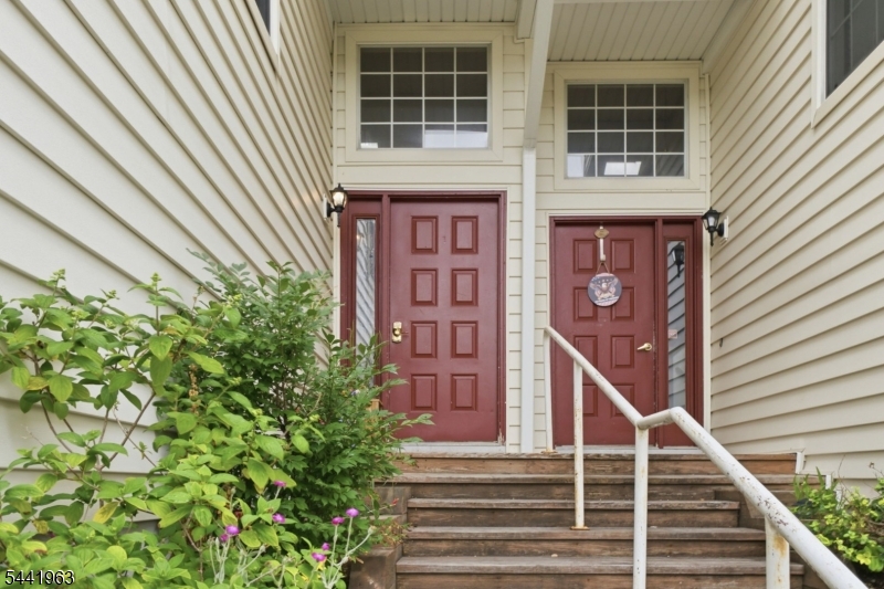 45 Rhea Run Newton, NJ 07860 - Photo 5 of 32