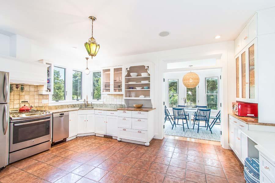 139 Little Neck Bars Road Falmouth, MA 02540 - Photo 12 of 41 Kitchen
