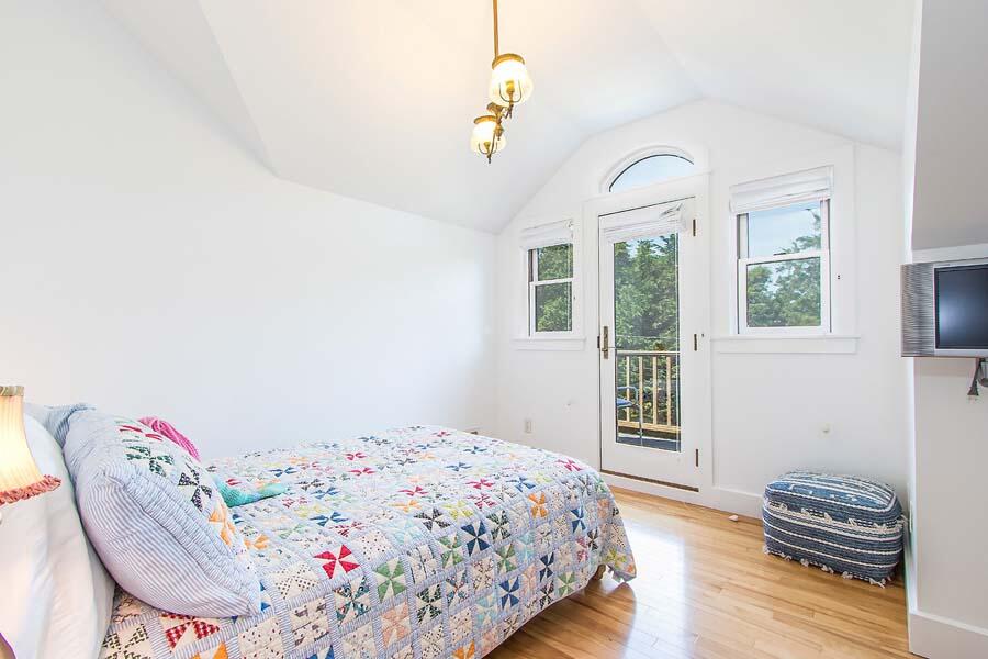 139 Little Neck Bars Road Falmouth, MA 02540 - Photo 21 of 41 2nd floor bedroom