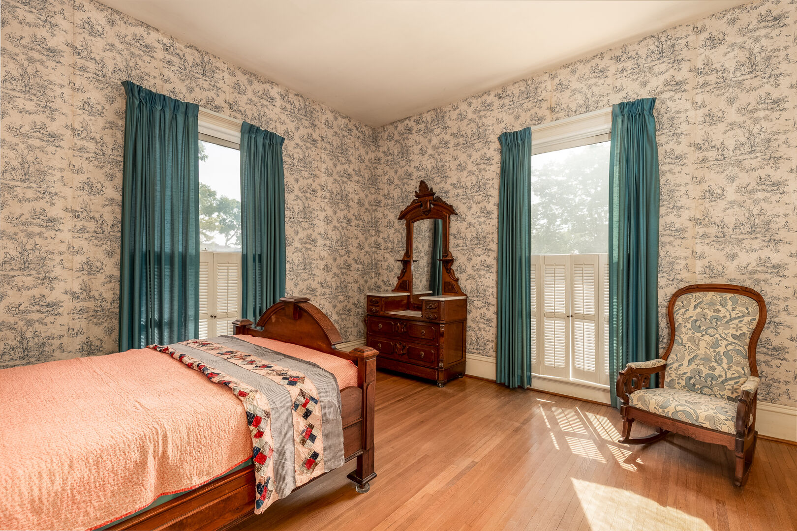 326 Congress Street Ottawa, IL 61350 - Photo 17 of 40 a bedroom with a bed chair and window