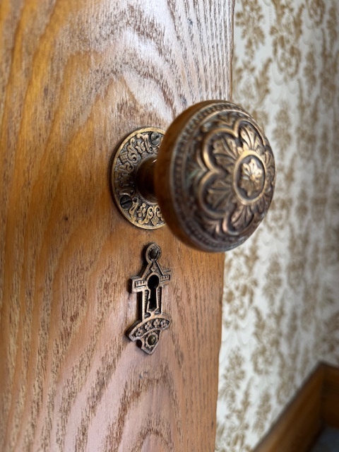 326 Congress Street Ottawa, IL 61350 - Photo 26 of 40 a close up of a sink