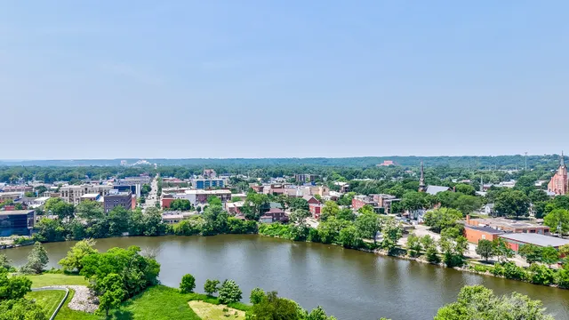 $276,900 | 326 Congress Street, Ottawa, IL 61350