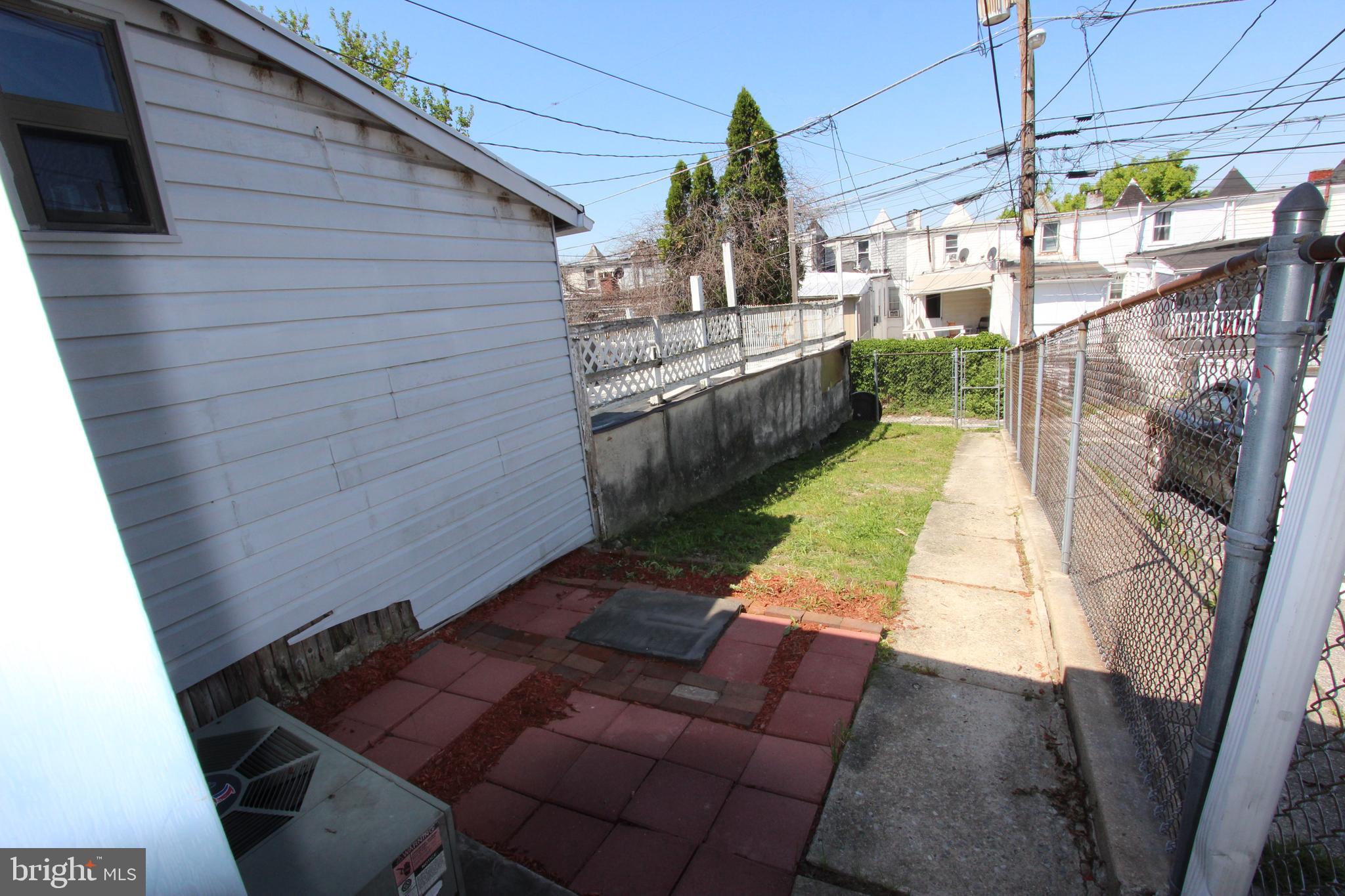 1024 Birch Street Reading, PA 19604 - Photo 5 of 20